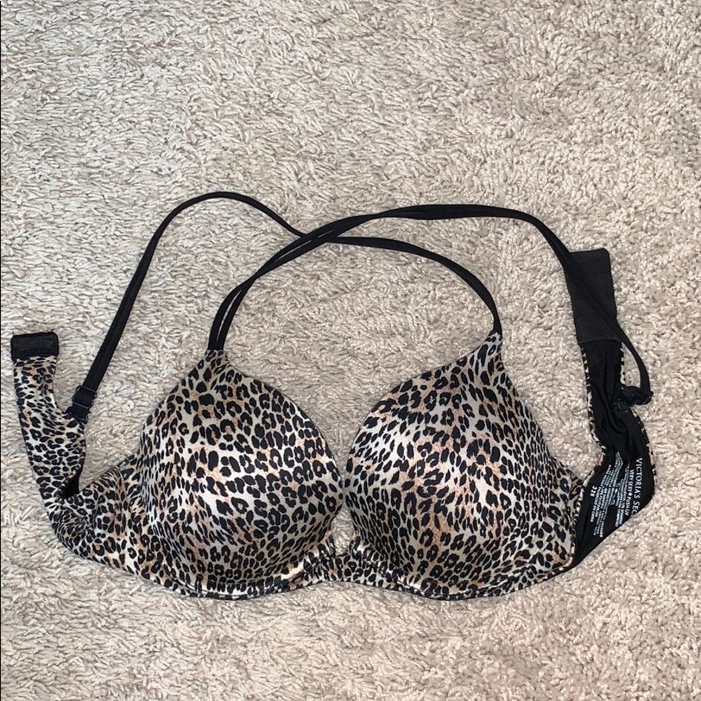 Victoria Secret very sexy push up leopard